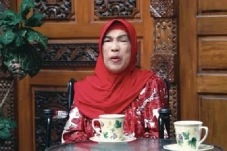 Jenazah Dorce Gamalama...