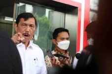 Luhut Tegaskan Instansi...