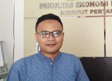 Revitalisasi Industri...