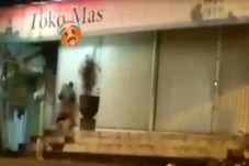 Miris! Sepasang Kekasih...