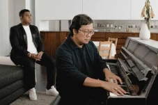 Rilis Musik Video Jangan...