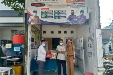 Tekan Penyebaran Covid-19,...