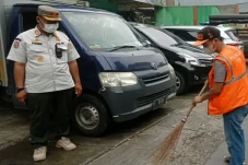Langgar Prokes, Pengunjung...