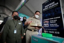 Anies Ingatkan Bahaya...