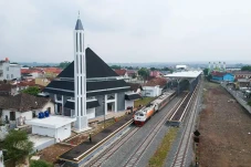 40 Tahun Mati Suri,...