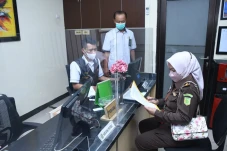 Herry Wirawan Divonis...