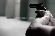 Aksi Koboi Pengendara...