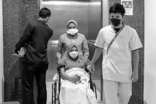 Melahirkan, Aurel Hermansyah...