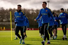 Analisis Michael Owen,...