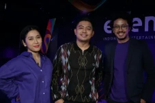 Ade Govinda Bidik Penyanyi...