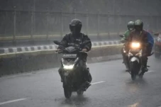 4 Bahaya Gunakan Jas...