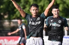 Hasil Liga 1 2021/2022:...
