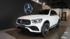 Goda Penggila SUV Mewah,...