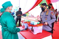 Imbau Warga Dirawat...