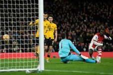 Liga Inggris Arsenal...