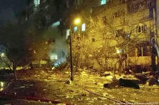 Menlu Ukraina: Serangan...