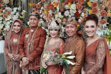 Assyifa Nuraini Adik...