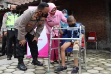 Tangis Bahagia Kiki...
