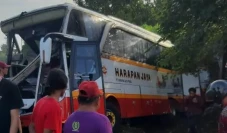 Sopir Bus Pariwisata...