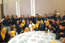 Mubes-Reuni Akbar, Andi...