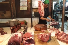 Pedagang Daging Sapi...