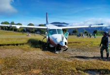 Pesawat Spirit Avia...