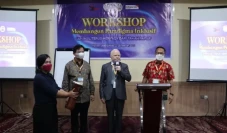 5 Program Unggulan Dilahirkan...