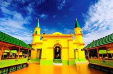 Kisah Cinta Sultan Mahmud...
