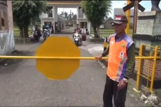 Aksi Heroik Agus Suyitno,...