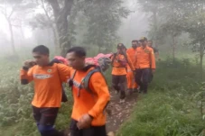 Pendaki Tewas di Gunung...