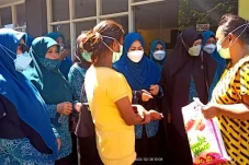 Baksos ala PKK Parepare:...