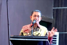 Bupati Wajo Minta Komite...