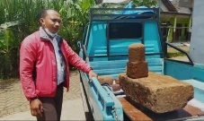 Penemuan Benda Peninggalan...