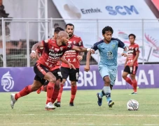 Liga 1 Persela Lamongan...