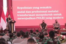 Puan Minta TNI dan Polri...