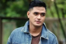 Gantengnya Ricky W Miraza,...