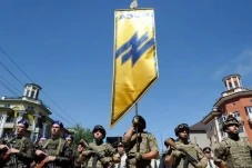 Siapa Resimen Azov,...