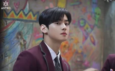 Cha Eun-Woo Rela Dimarahi...