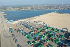 Dry Port di Sidrap dan...