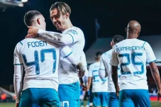 Cetak Gol Brilian seperti...