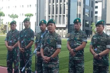 KSAD Dudung Pamerkan...