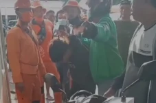 Kepergok Bobol Motor,...