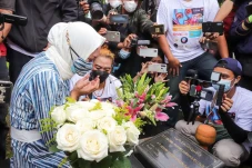 Bebas dari Penjara,...