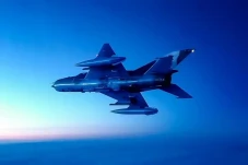 Jet Tempur dan Helikopter...