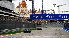 F1 Putus Kontrak, GP...