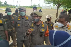 Pedagang dan Jukir Liar...