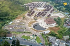 Puncak Sekarang Punya...