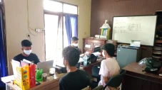 2 Perampok Bengis Bersenjata...