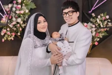 Paman Mengaku Tak Diizinkan...