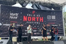 Lomba Modifikasi Motor...